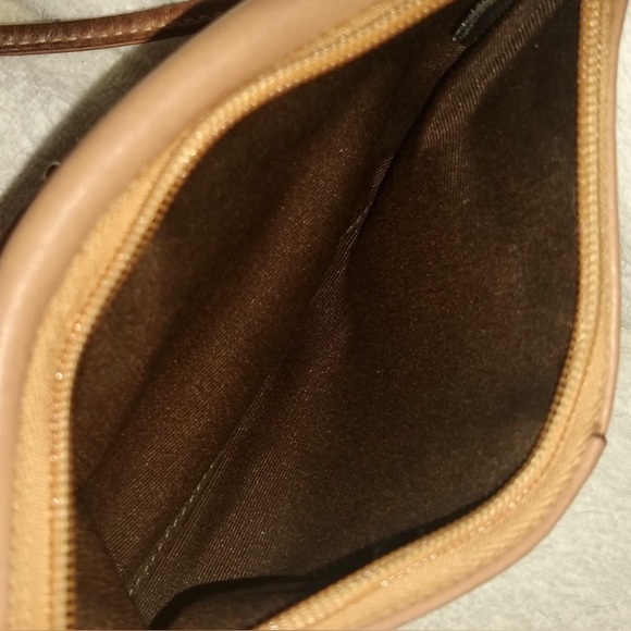 EC Coach Soho Capri Vintage wristlet F42135 - Picture 7 of 9